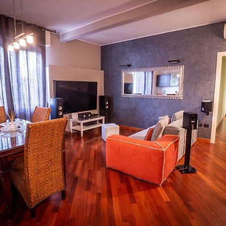 Cinematic Modern Flat, 100 Mt Da Ospedale Leilighet Ravenna Eksteriør bilde